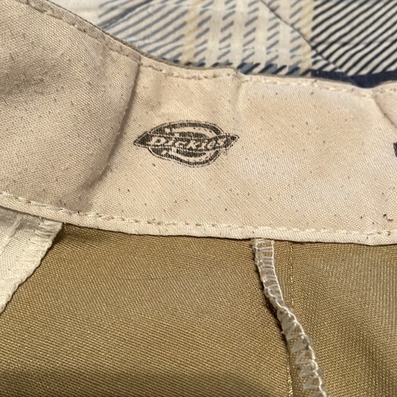 Men’s Dickies Regular Fit Khaki Pants - Picture 5 of 11